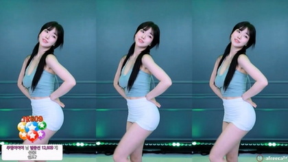 Experience the Hottest Mom Video of 2023 - Exclusive Content