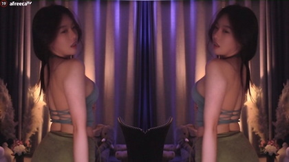 Experience the Unseen: A Captivating Exotic Dancer Performance