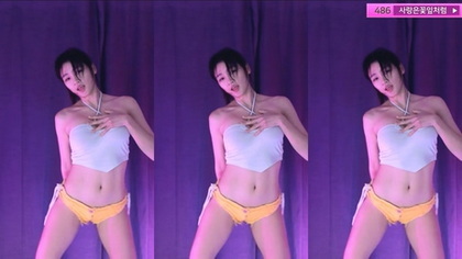 Exclusive Private Striptease - Unforgettable & Intimate