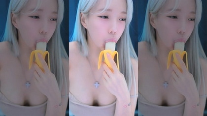 Exclusive Private Striptease - KBJ24092640 [Must Watch]