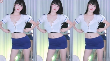 Discover the Steamy World of Your Hot Asian Girlfriend - Exclusive HD Video