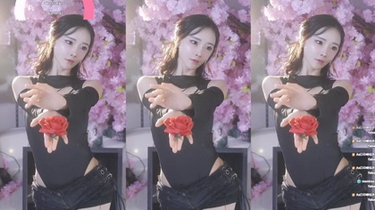 Discover the Hottest Asian Teen in Exclusive Video