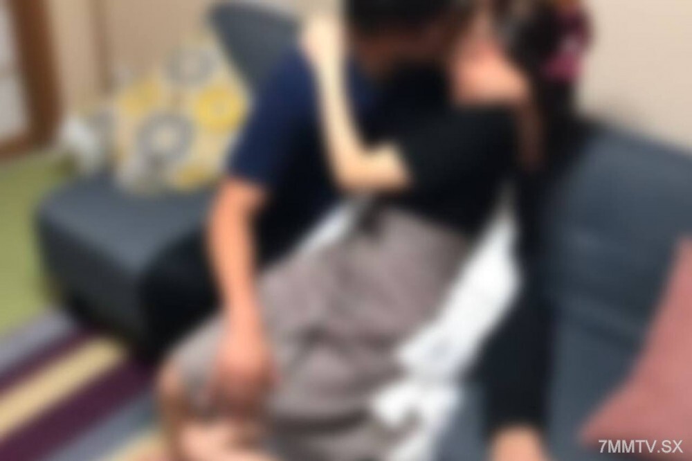 Experience the Thrilling Threesome Pichapicha Kiss - Exclusive 3P Action!