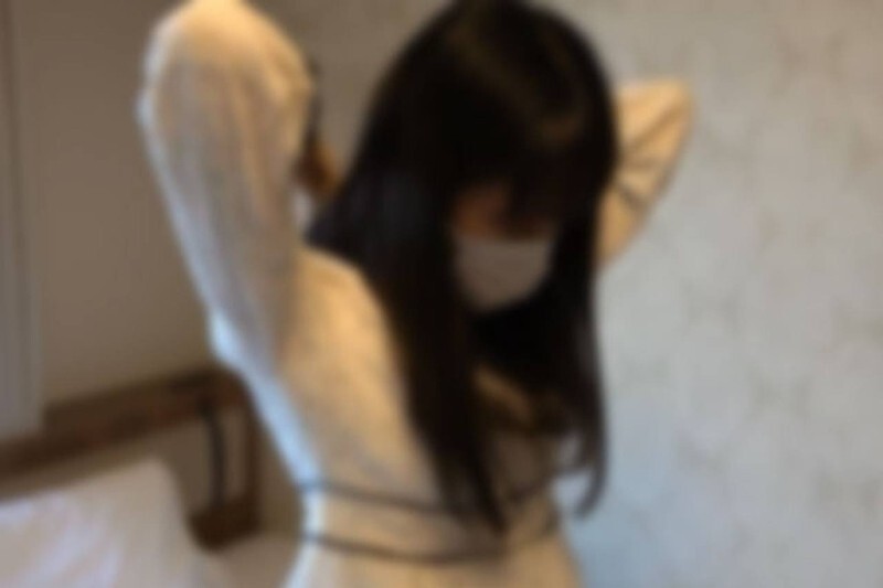 Amateur Idol's Premium Dilemma: Uncensored & 80% Off