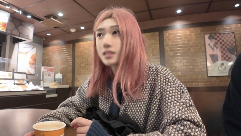 Beauty School Student's First Shoot in Tokyo: Pursuing Her Dream Job