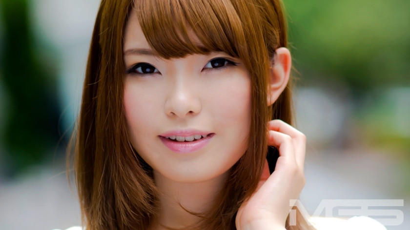 Discover Music Student Serina-chan in Exclusive Video