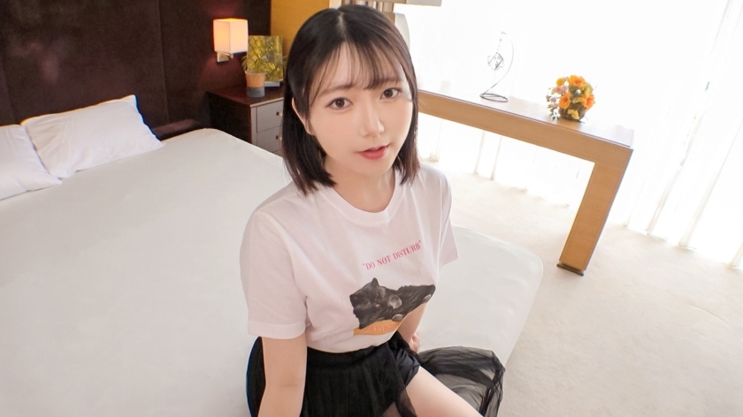 G-Cup Mystery Girl's Fun with Restrained Boyfriend - SIRO-5204