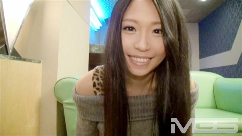 Exclusive SIRO-1020 Amateur Personal Photography - Unforgettable Moments