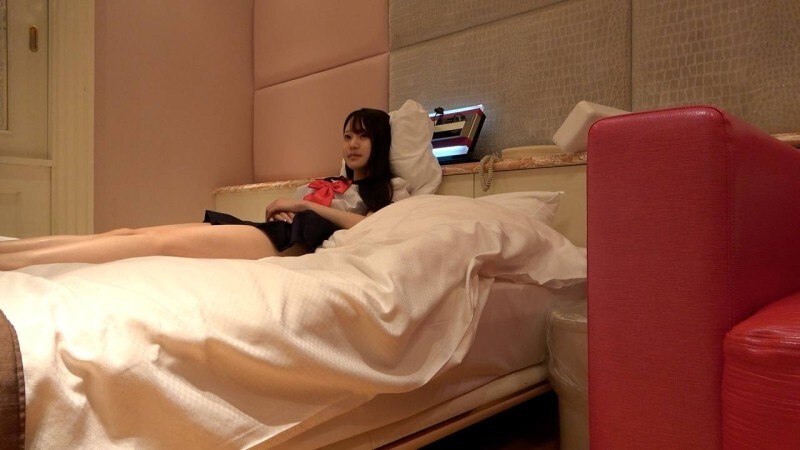 Sailor Aoi-chan Stripped & Licked - An Unforgettable Encounter!